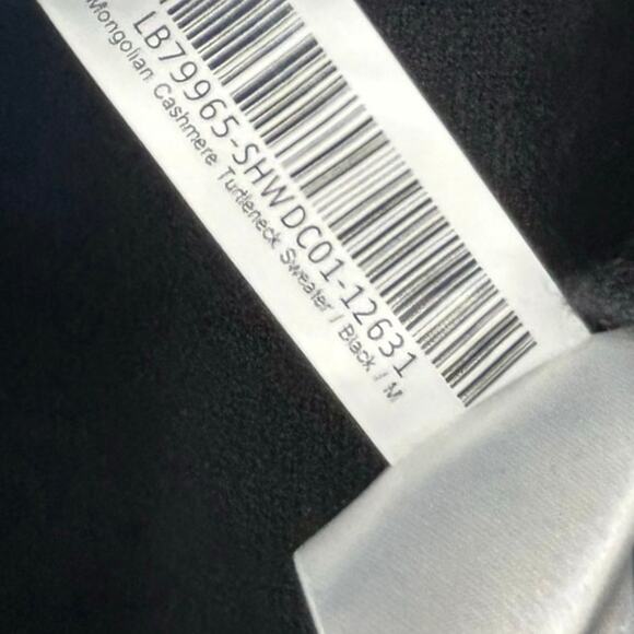 New Quince Women’s Medium Mongolian Cashmere Turtleneck Top Blouse Sweater 4385 - Picture 7 of 9